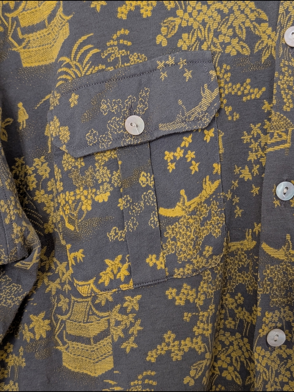 RARE! Custo Barcelona Vintage Y2K Japanese Floral Button-Up Shirt in Olive Gold - Picture 8 of 10